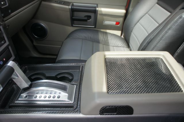 Hummer H2 2003 photo 70