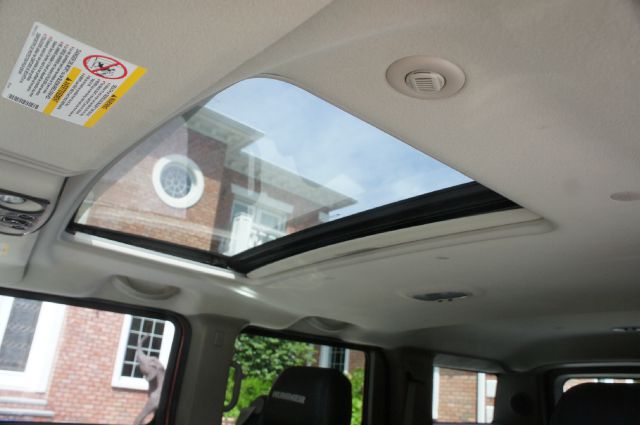 Hummer H2 2003 photo 89