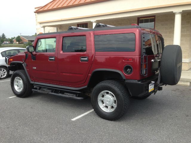 Hummer H2 2003 photo 2