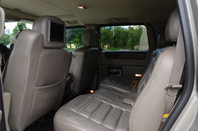 Hummer H2 2003 photo 10