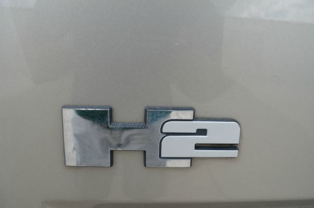 Hummer H2 2003 photo 18