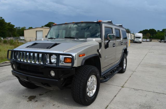 Hummer H2 2003 photo 2