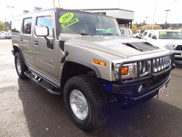 Hummer H2 2003 photo 2