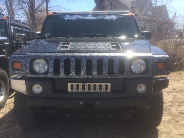 Hummer H2 2003 photo 2