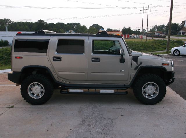 Hummer H2 Scion XB SUV