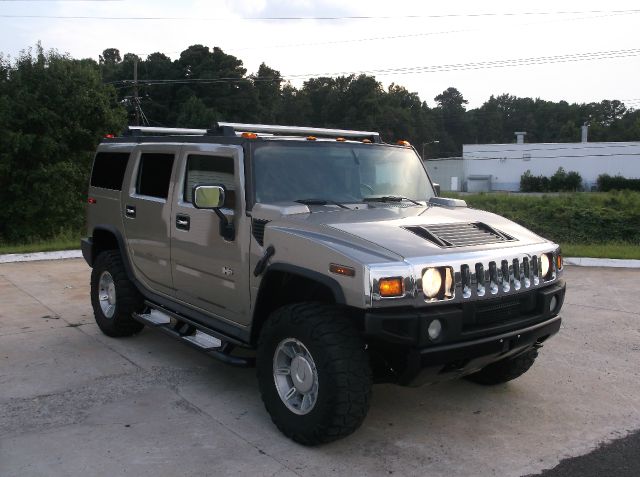 Hummer H2 2003 photo 1