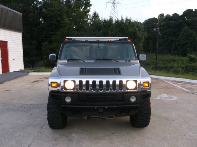 Hummer H2 2003 photo 3
