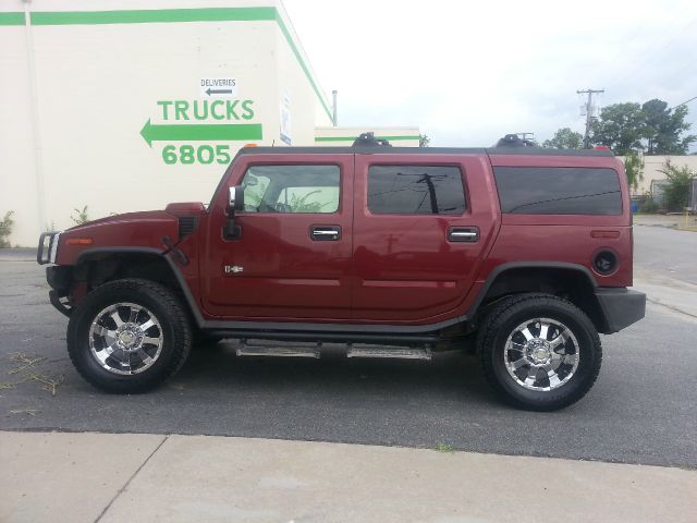 Hummer H2 2003 photo 3