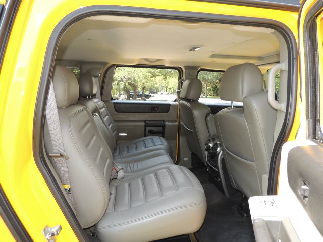 Hummer H2 2003 photo 89