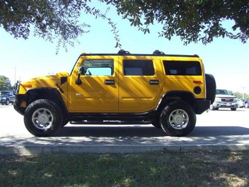 Hummer H2 2004 photo 3