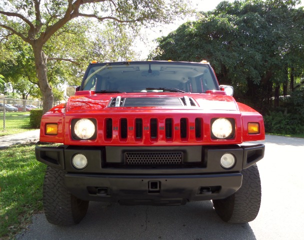 Hummer H2 2004 photo 4