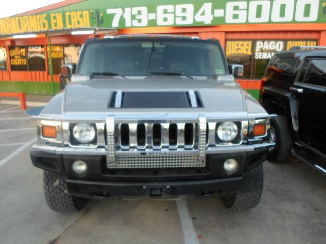 Hummer H2 2004 photo 1