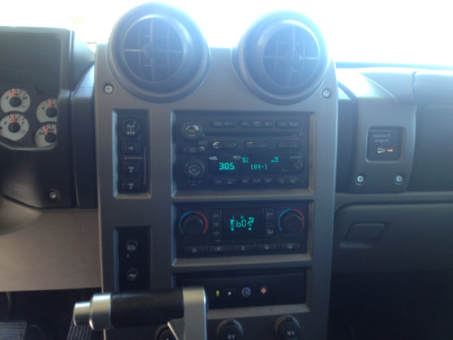 Hummer H2 2004 photo 8