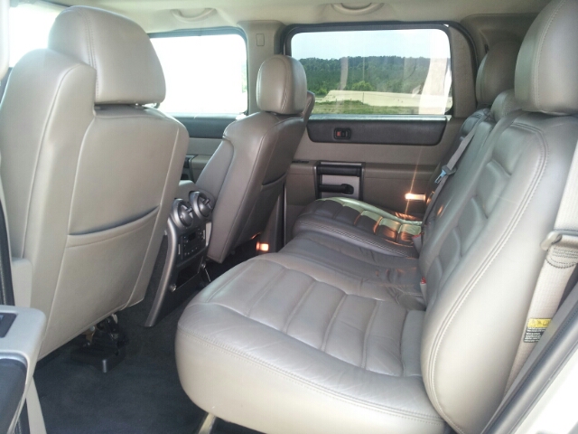 Hummer H2 2004 photo 4