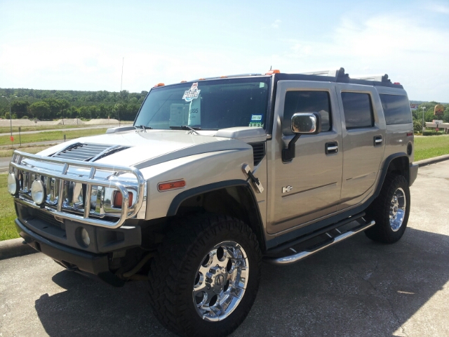 Hummer H2 2004 photo 8