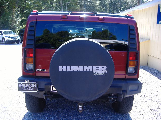 Hummer H2 2004 photo 2