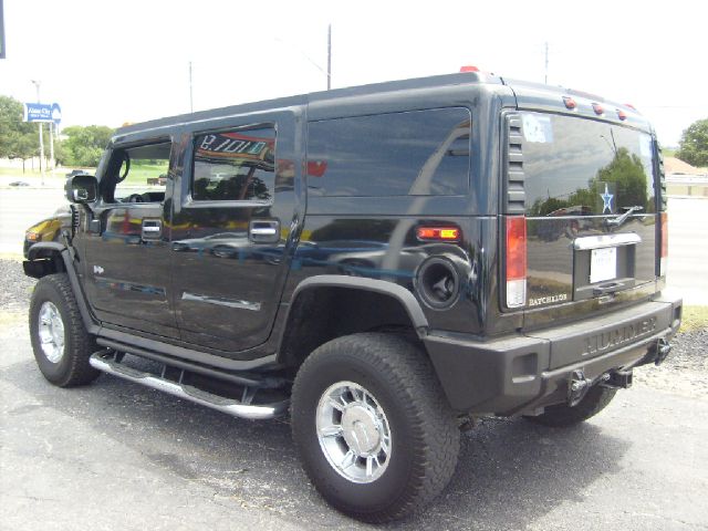Hummer H2 2005 photo 4