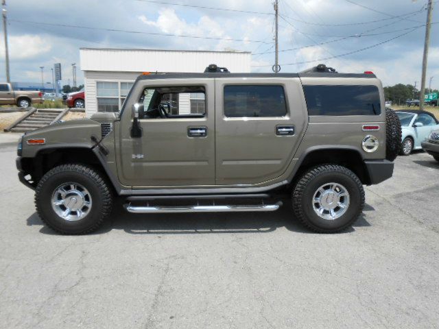 Hummer H2 2005 photo 1