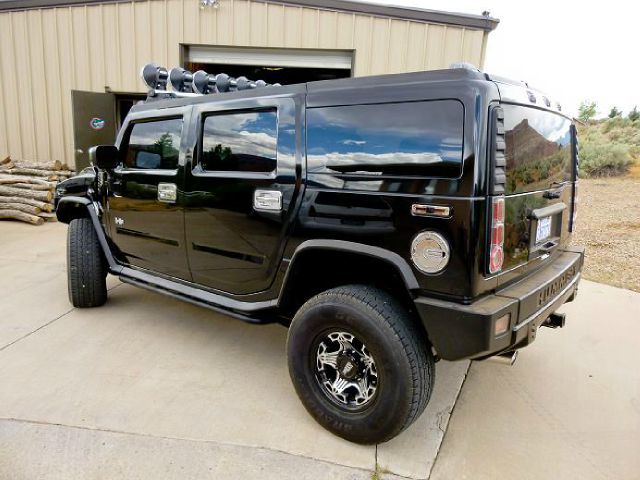 Hummer H2 2005 photo 2