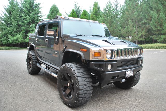 Hummer H2 Double Cab V6 Manual 4WD Pickup Truck