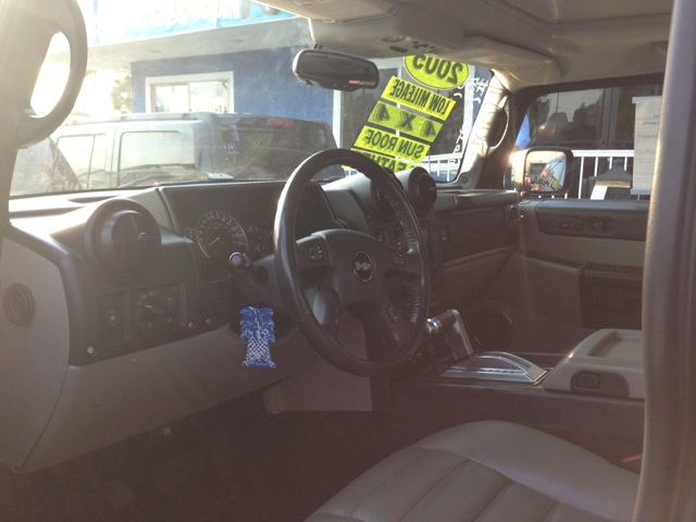 Hummer H2 2005 photo 4