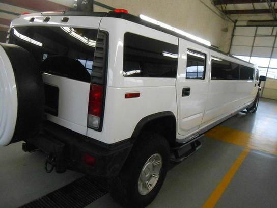 Hummer H2 2006 photo 1