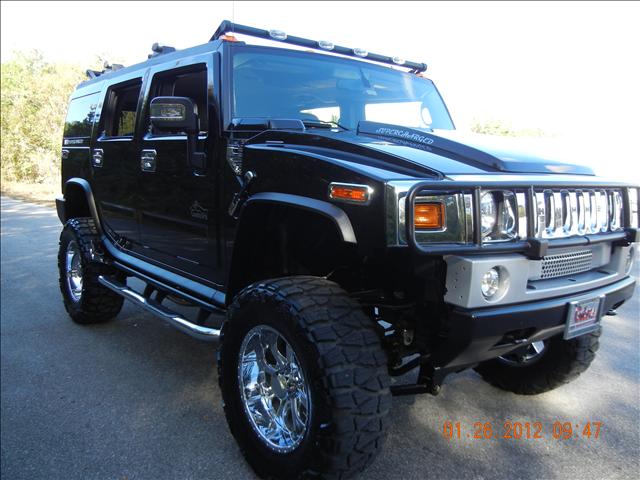 Hummer H2 2007 photo 2