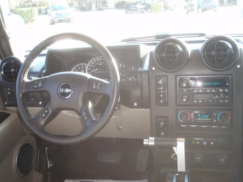 Hummer H2 2007 photo 2