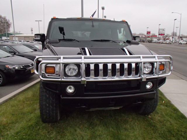 Hummer H2 Base Unspecified
