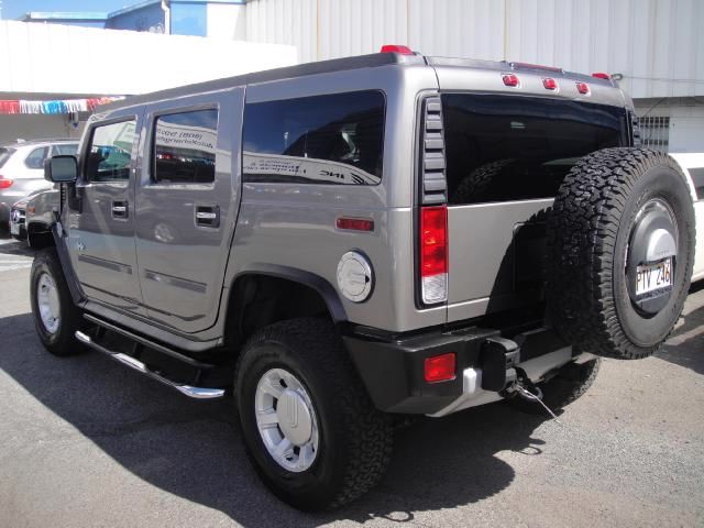 Hummer H2 2008 photo 3