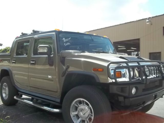 Hummer H2 SUT 2005 photo 2