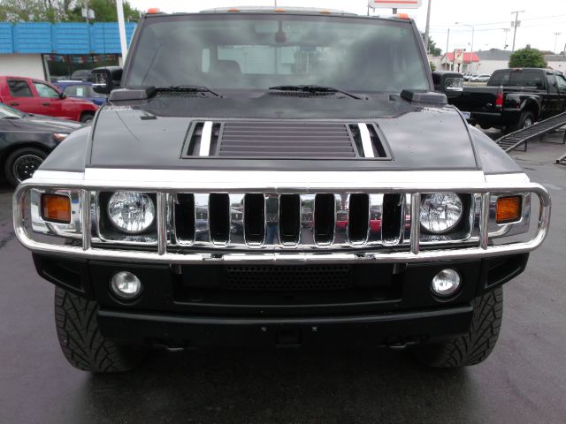 Hummer H2 SUT 2006 photo 18