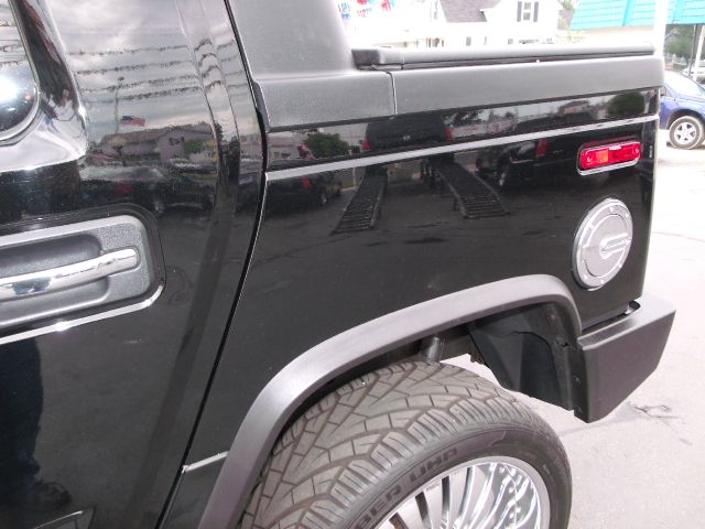 Hummer H2 SUT 2006 photo 6
