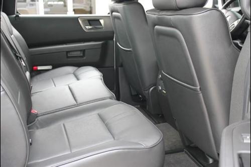 Hummer H2 SUT 2009 photo 2