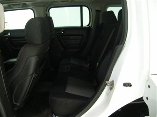 Hummer H3 Wagon SE Other