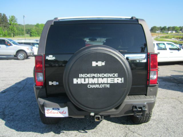 Hummer H3 2006 photo 4