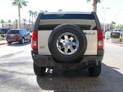 Hummer H3 2006 photo 1