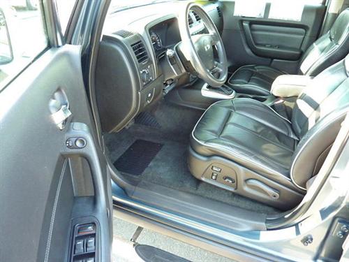 Hummer H3 2006 photo 2