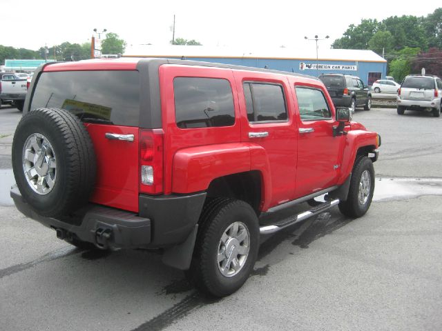 Hummer H3 Scion XB SUV