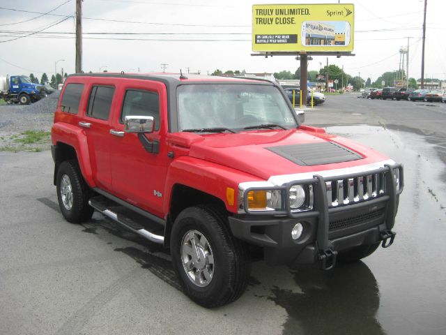 Hummer H3 2006 photo 1