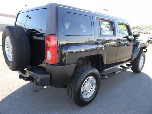 Hummer H3 2006 photo 1