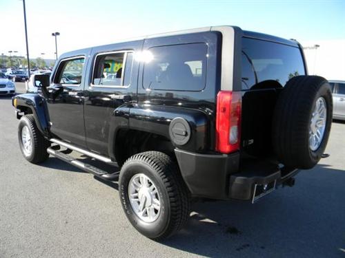 Hummer H3 2006 photo 2