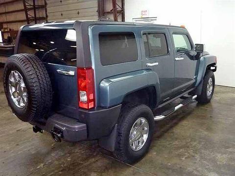 Hummer H3 2006 photo 2