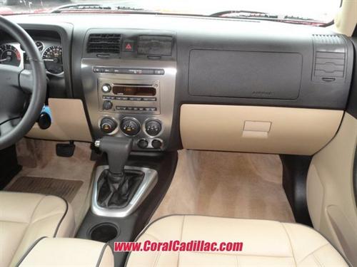 Hummer H3 2006 photo 1