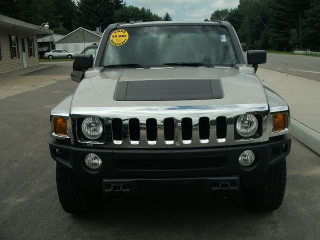 Hummer H3 Scion XB SUV