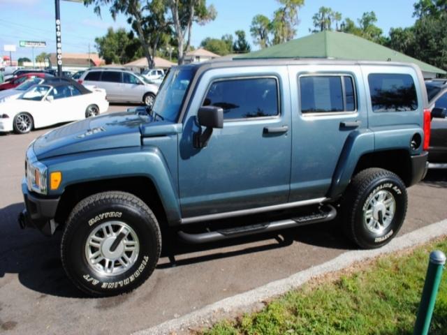 Hummer H3 2006 photo 1