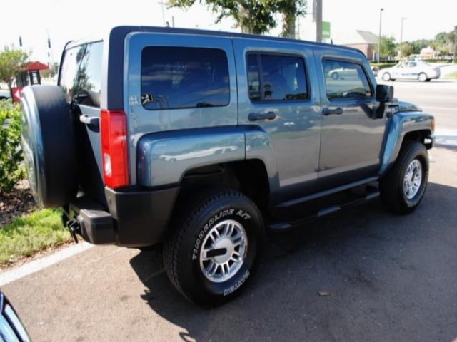 Hummer H3 2006 photo 3