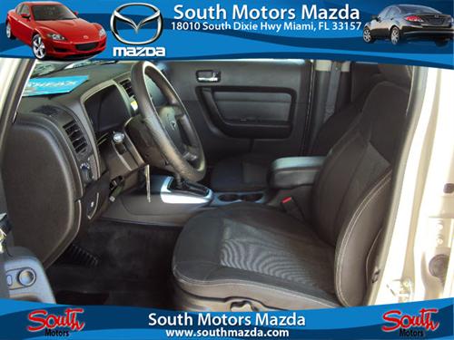 Hummer H3 2006 photo 1