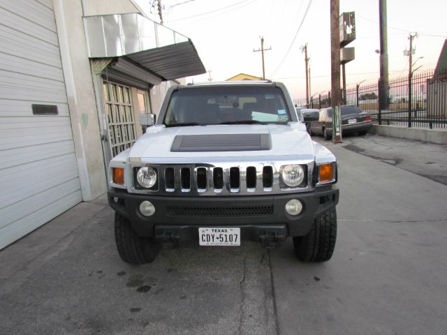 Hummer H3 Scion XB SUV