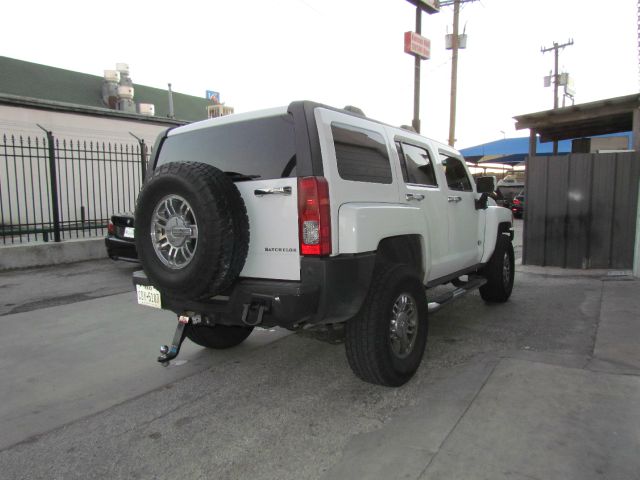 Hummer H3 2006 photo 1